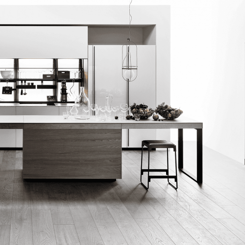 Logica Celata,     Logica            